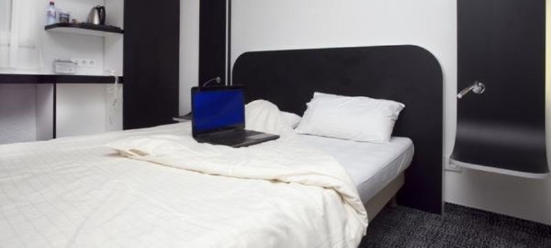 กีริอ๊าด โดวีล แซ็ง อาร์นูลต์ Hotel ภายนอก รูปภาพ